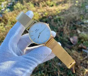 New Dw Watches  
Water Resistant 
Higher Quality