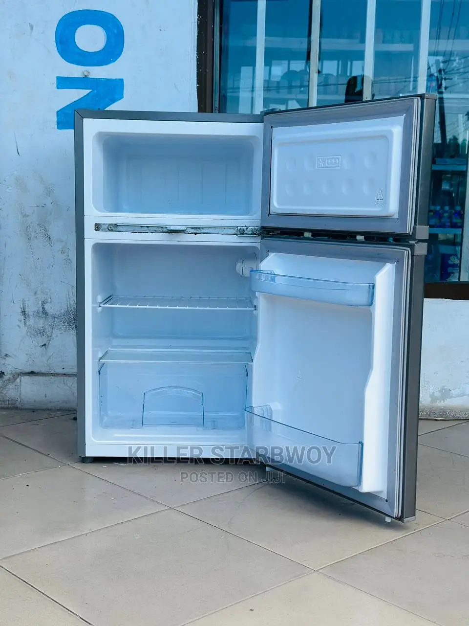 Fridge Lita 53, Mr Uk Clean Sana