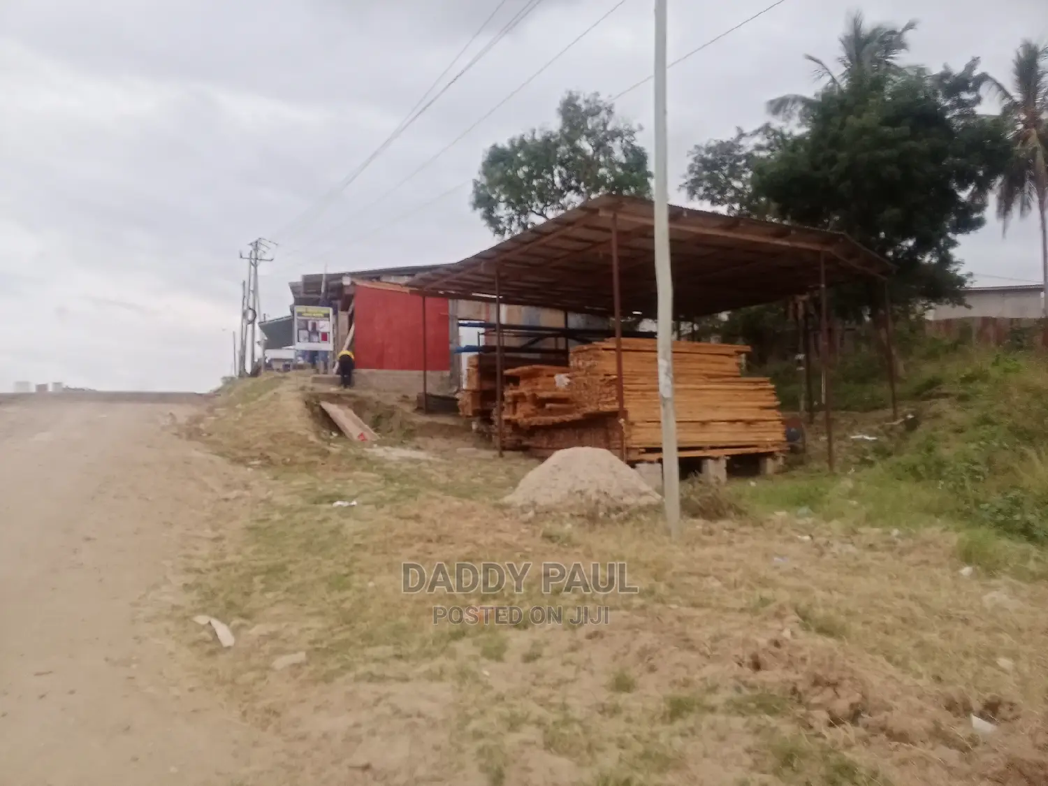 2200sqm Commercial Plot for Sale
