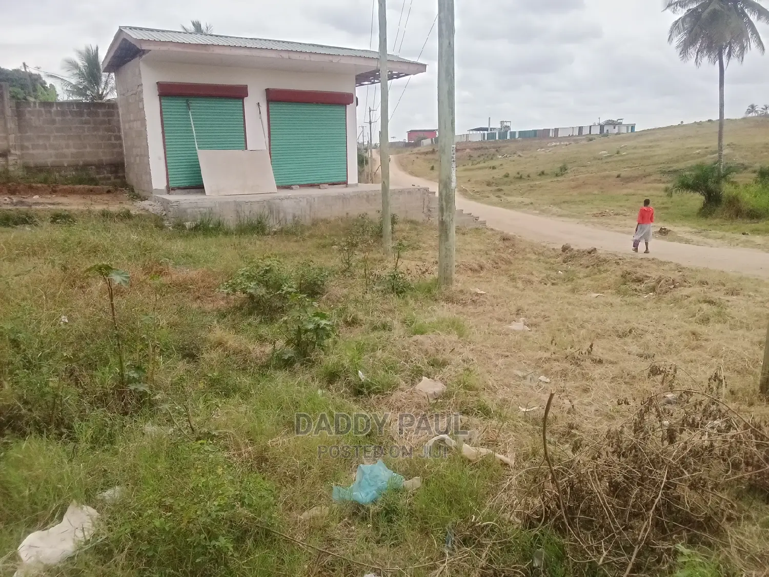 2200sqm Commercial Plot for Sale