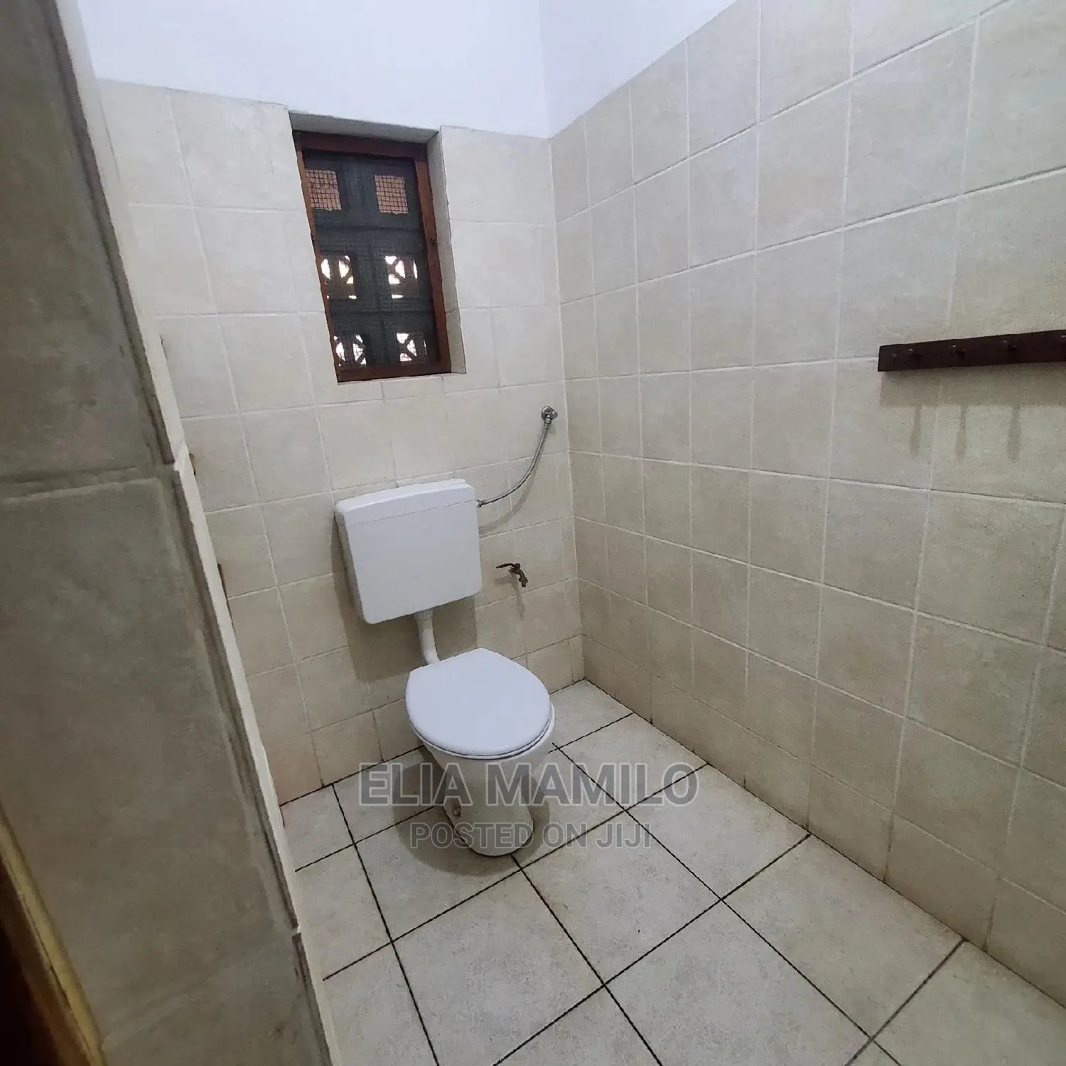 Furnished 3bdrm Apartment in Beach House, for rent