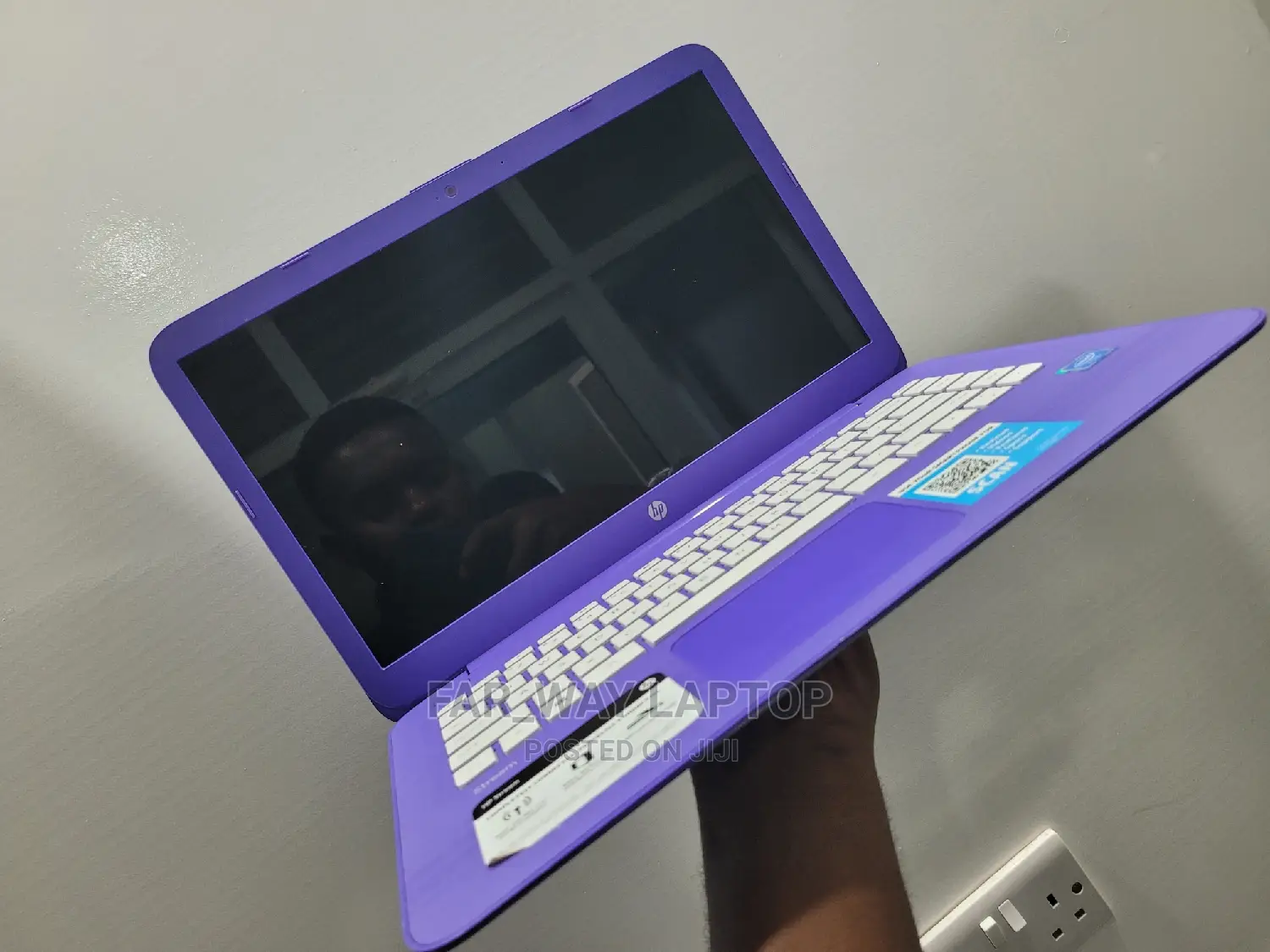 Laptop HP Stream Laptop 4GB Intel Pentium SSD 32GB