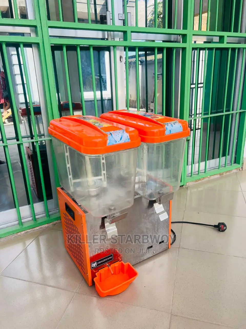 Juicer Dispenser