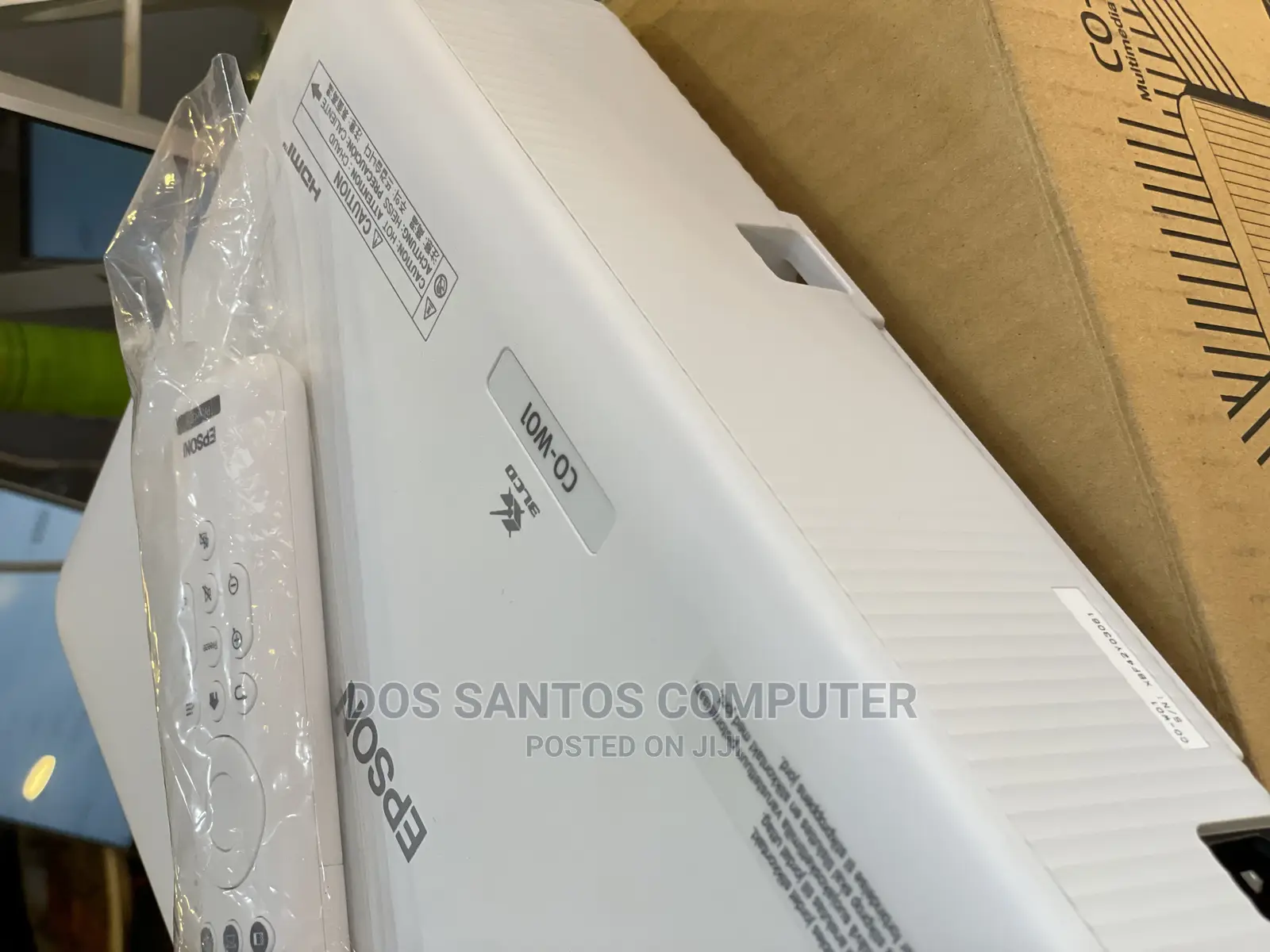 Brandnew EPSON Projector 200 Inch Screen