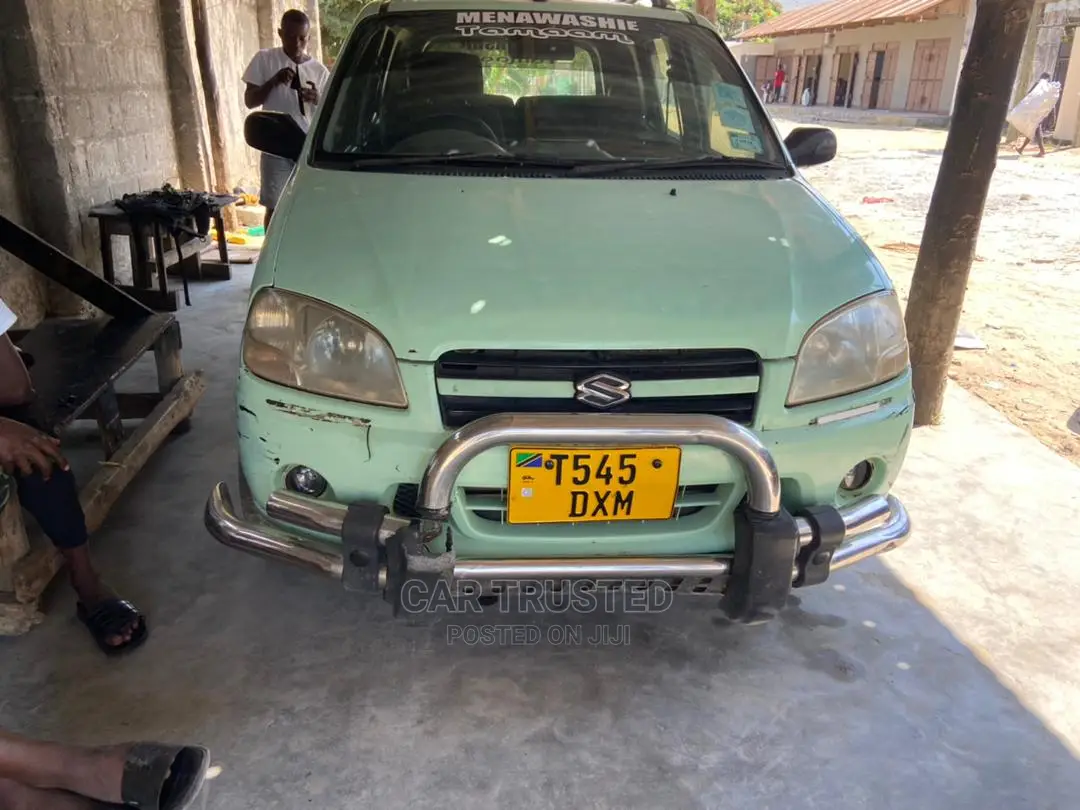 Suzuki Swift 2003 Beige