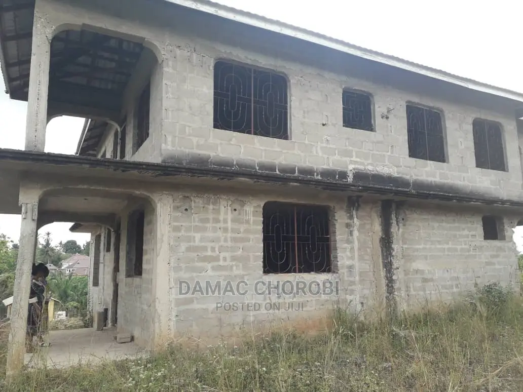 4bdrm Bungalow in Gorofa Inauzwa, Kinondoni for sale