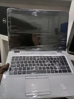 Laptop HP EliteBook 840 G3 8GB Intel Core I5 HDD+SSD 500GB