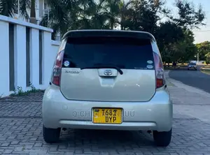 Toyota Passo 2005 Silver