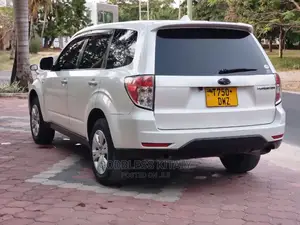 Subaru Forester 2008 White
