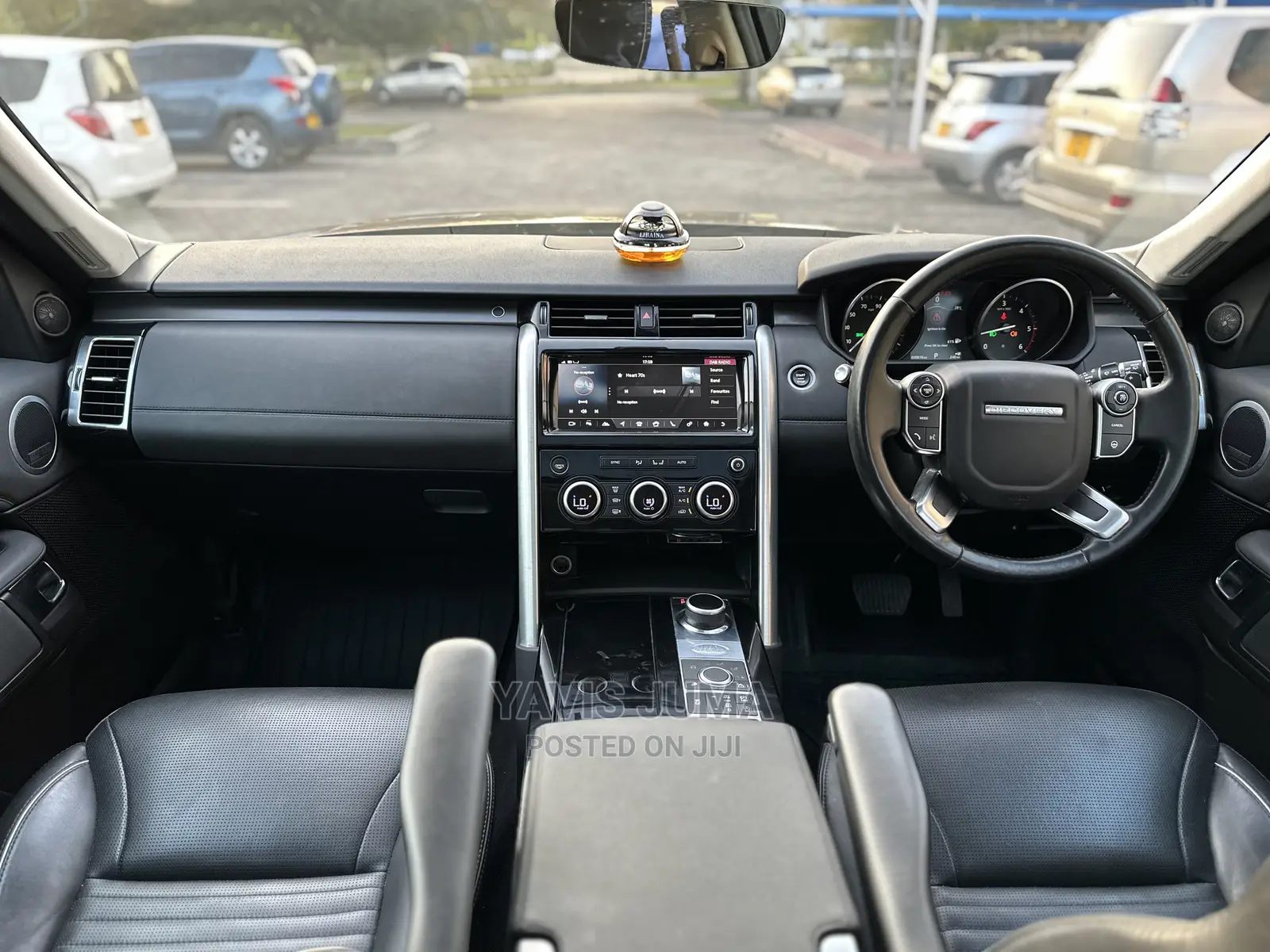 Land Rover Discovery 2018 Gold