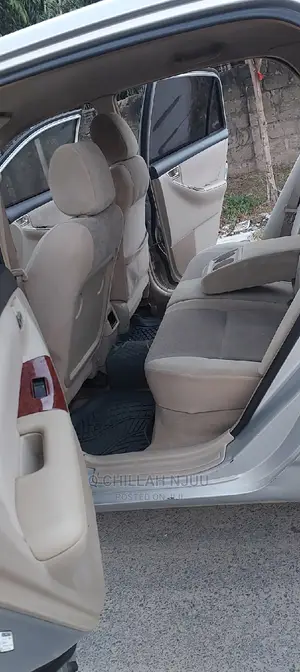 Toyota Corolla RunX 2003 Silver