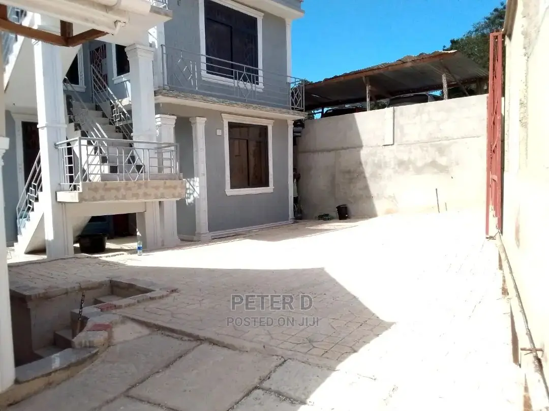 2bdrm Apartment in Kimara for rent