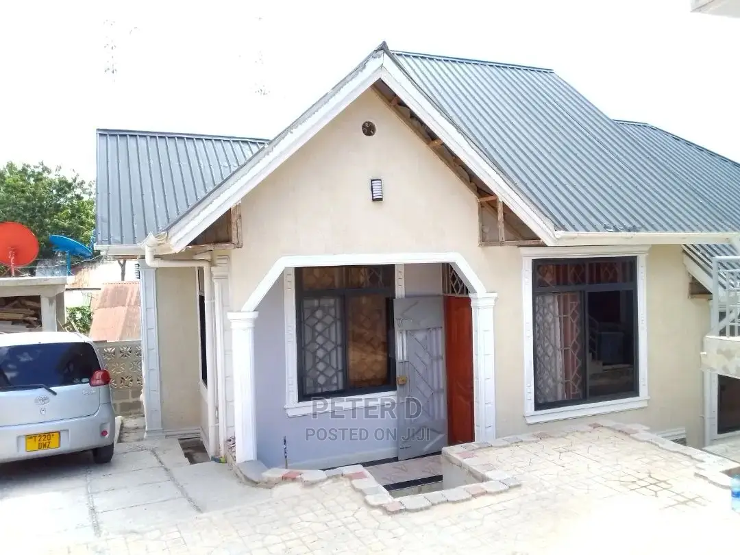 2bdrm Apartment in Kimara for rent