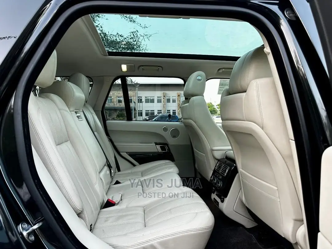 Land Rover Range Rover Vogue 2016 Black