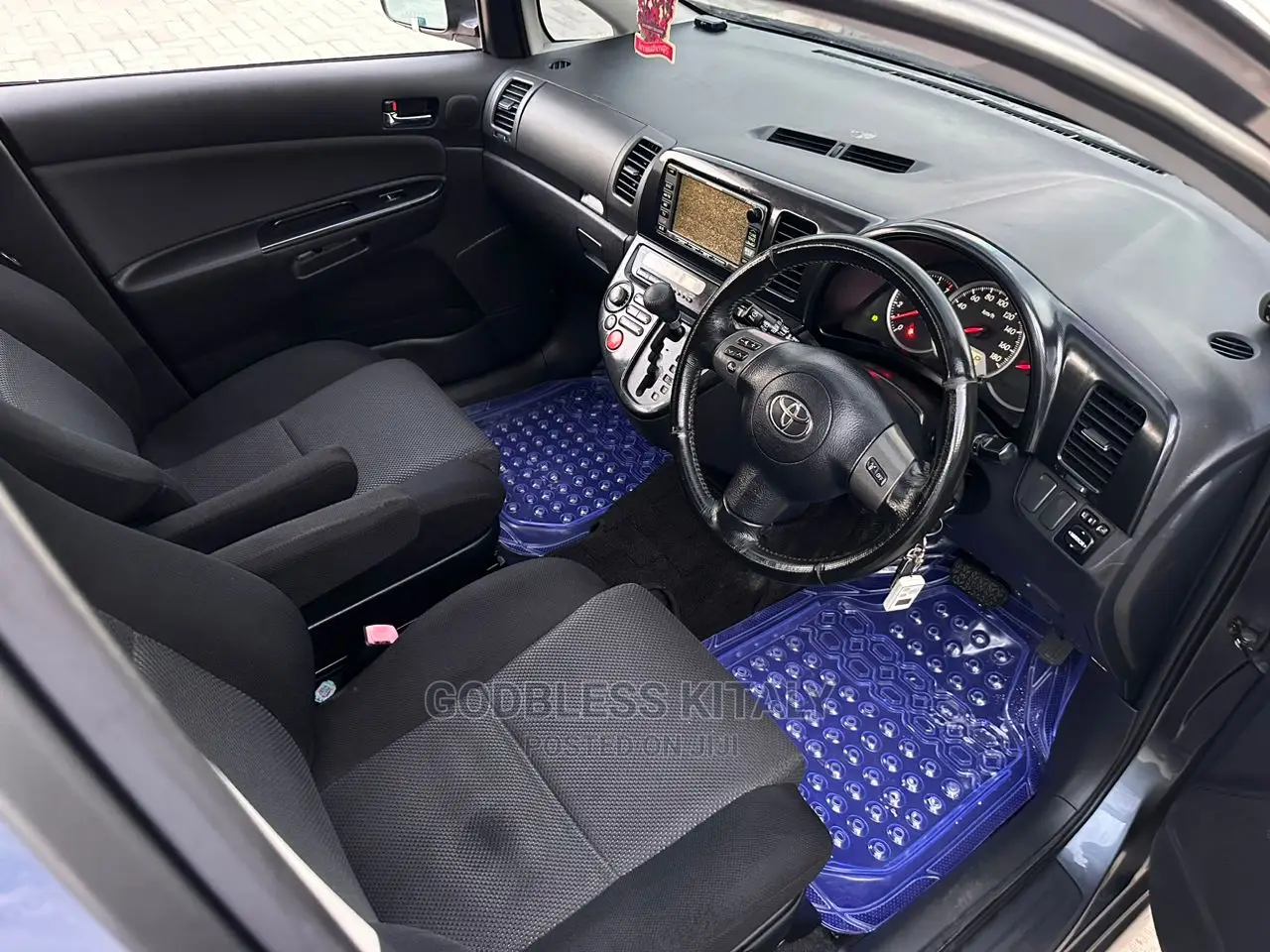 Toyota Wish 2004 Gray