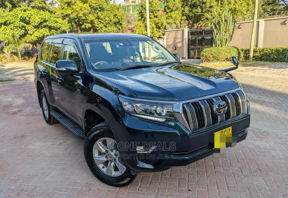 Toyota Land Cruiser Prado 2020 Gray