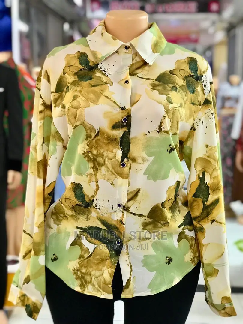 Women's Tops
