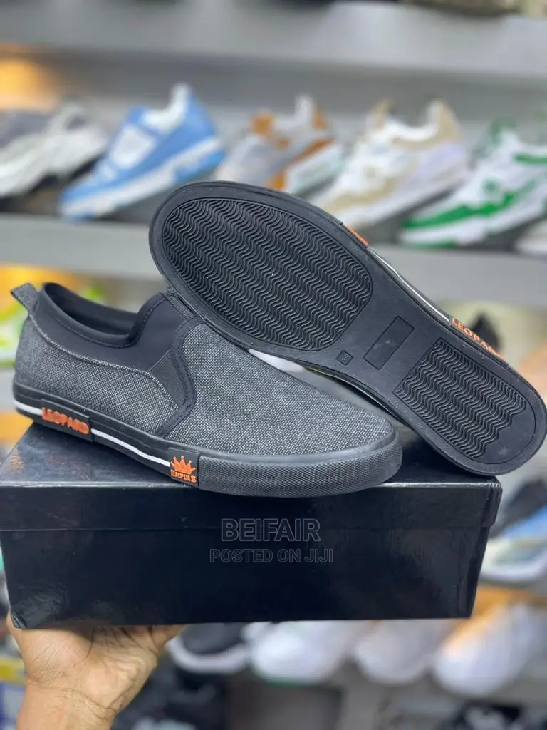 Men's Simple Shoes | Viatu Vya Kiume