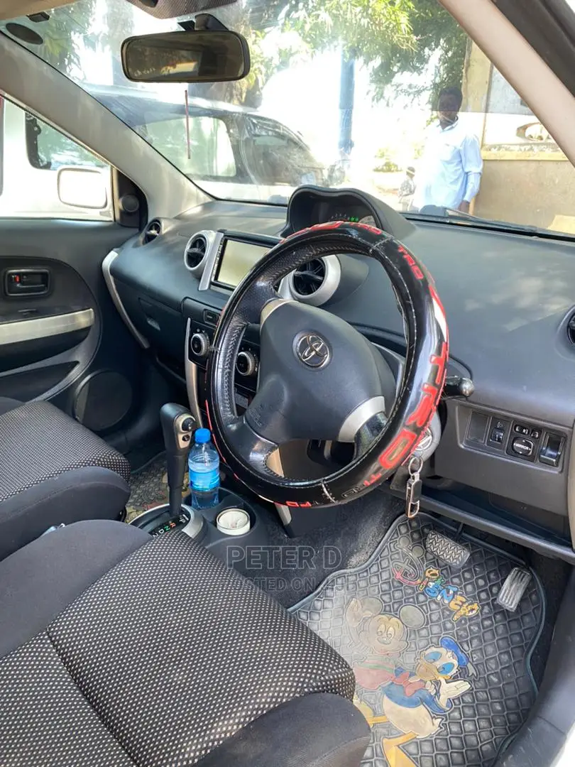 Toyota IST 2005 White