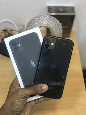 Apple iPhone 11 64 GB Black