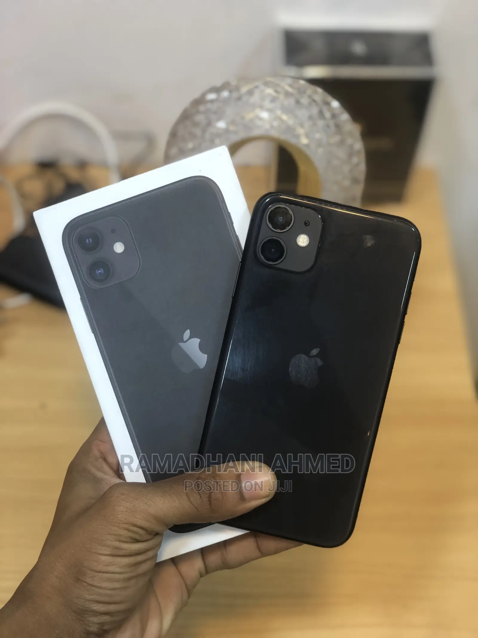 Apple iPhone 11 64 GB Black