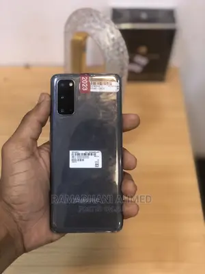 Samsung Galaxy S20 128 GB Silver