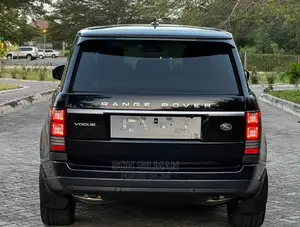 Land Rover Range Rover Vogue 2016 Black