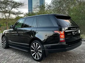 Land Rover Range Rover Vogue 2016 Black