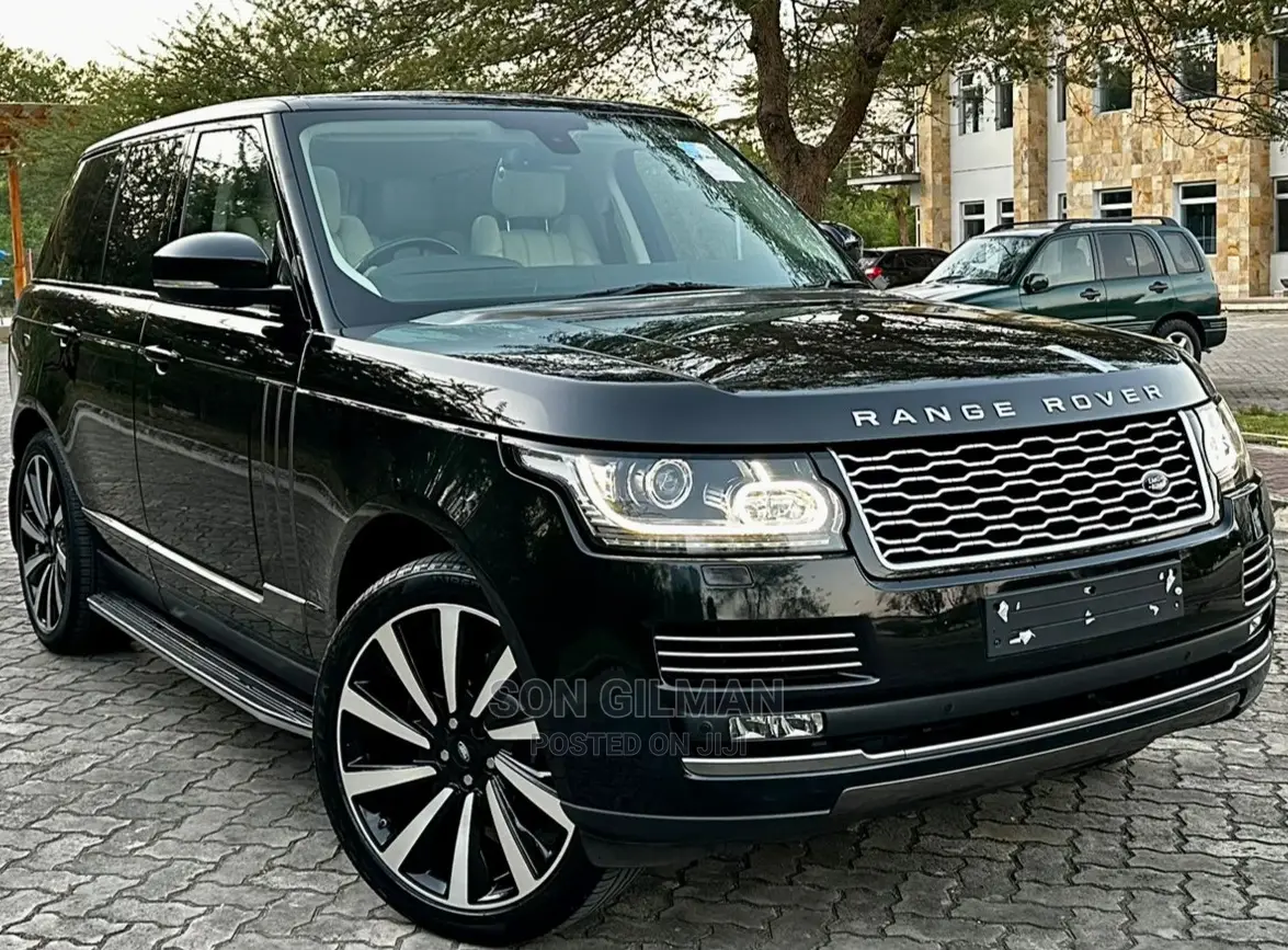 Land Rover Range Rover Vogue 2016 Black