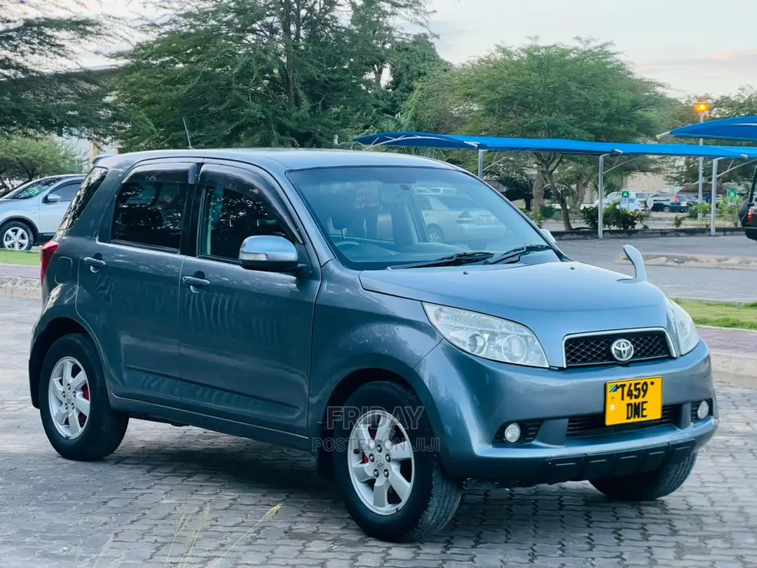 Toyota Rush 1.5 RWD 2007 Gray