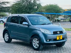 Toyota Rush 1.5 RWD 2007 Gray
