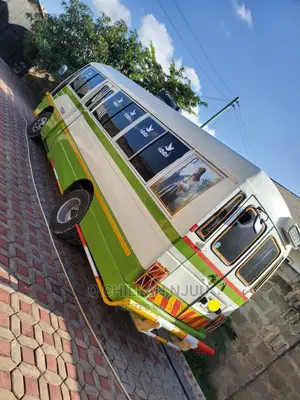 Nissan Civilian 2000 White