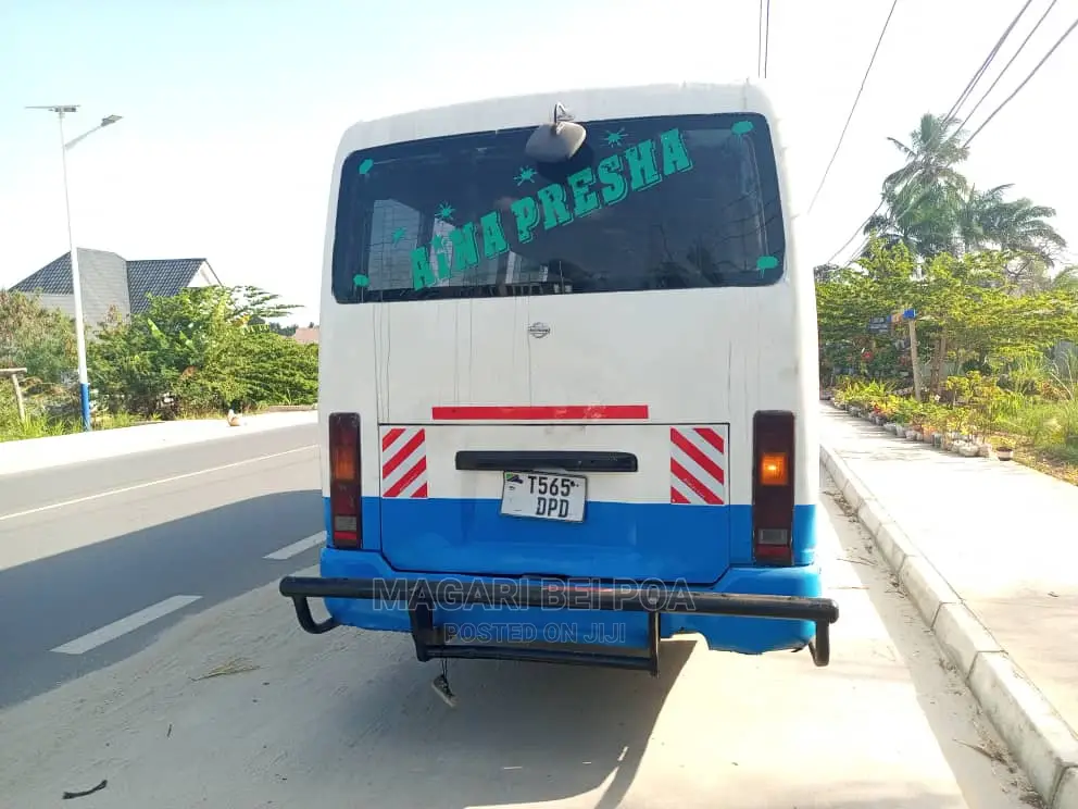 Nissan Civilian 2002 White