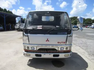 Mitsubishi Truck