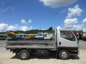 Mitsubishi Truck