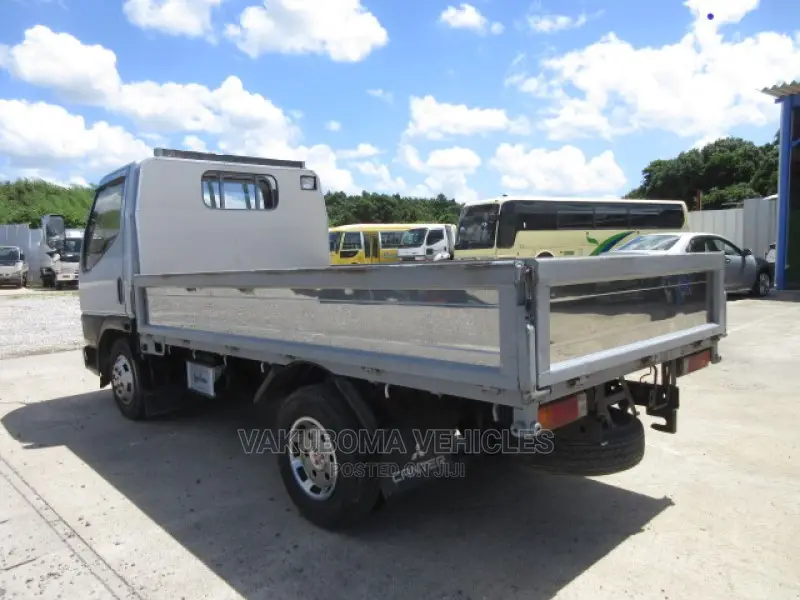 Mitsubishi Truck