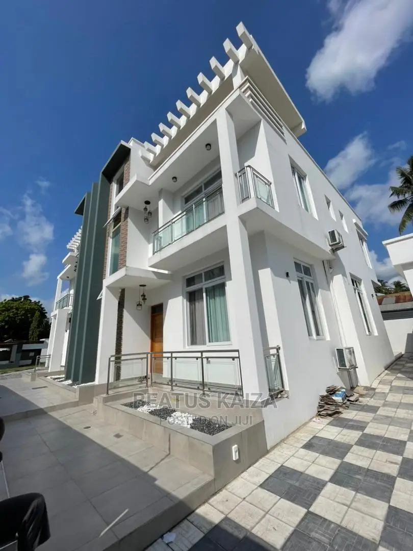 Furnished 8bdrm Block of Flats in Mbezi Beach Chini for sale