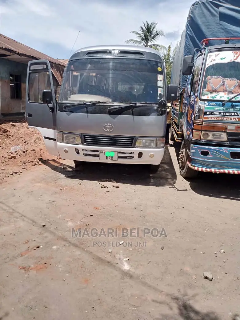 Toyota Coaster 2004 Grey