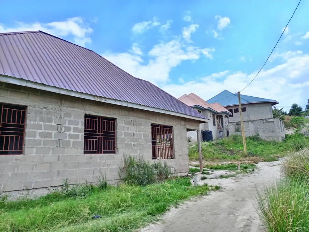 3bdrm House in Mbezi for sale