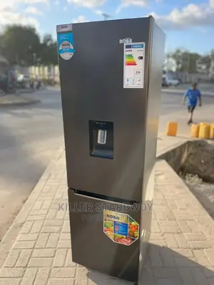 Fridge Kubwa Ina Water Dispenser