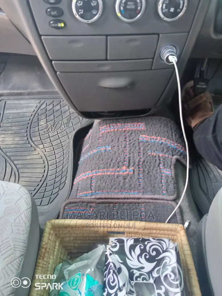 Toyota Noah 2008 White