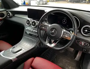 Mercedes-Benz GLC-Class 2022 Black