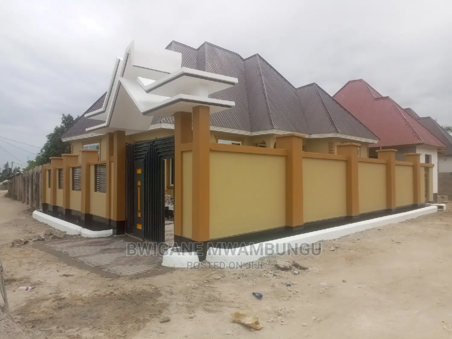 Furnished 3bdrm Apartment in Mwambungu Broker, Mbagala for sale