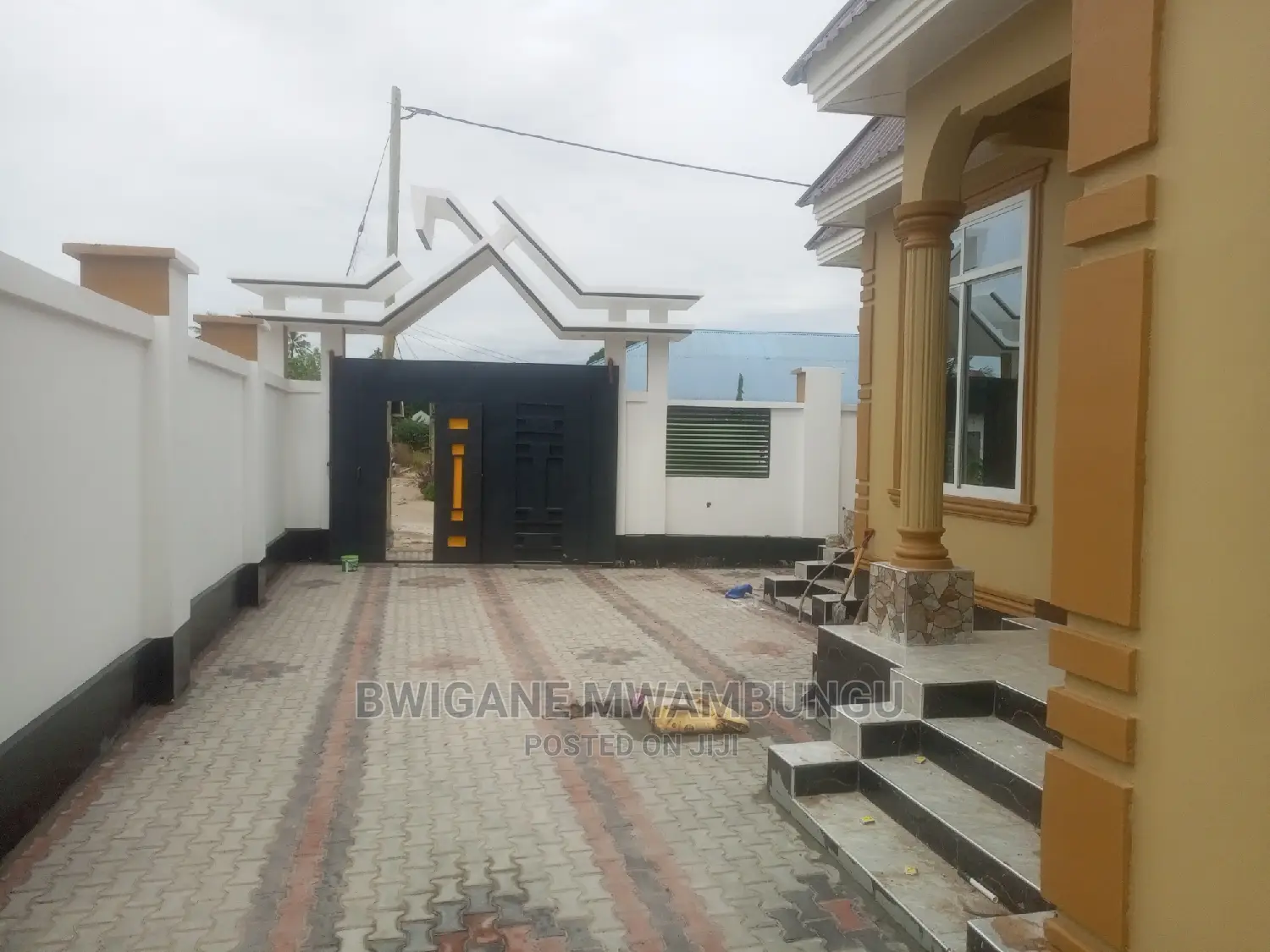 Furnished 3bdrm Apartment in Mwambungu Broker, Mbagala for sale