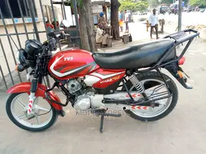 TVS HLX 125 2021 Red