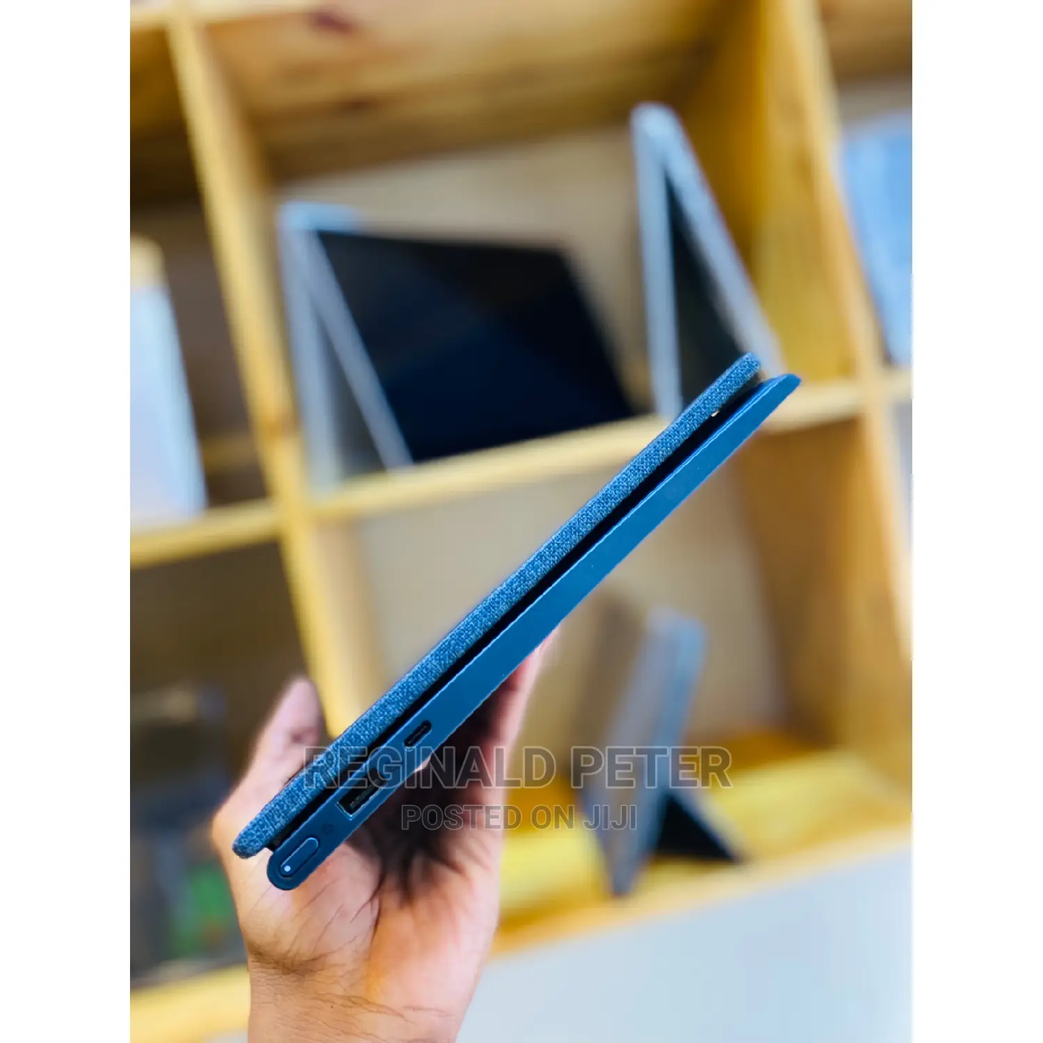 Laptop Lenovo Yoga 330 8GB AMD Ryzen SSD 640GB
