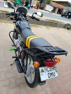 Bajaj Boxer 125 2022 Black