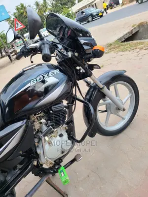 Bajaj Boxer 125 2022 Black