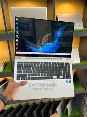Laptop Samsung Galaxy Book 2 16GB Intel Core I7 SSD 1T