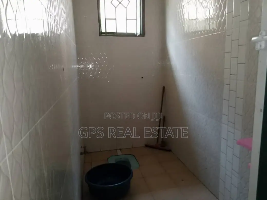 3bdrm House in Mbande Kiponza, Temeke for sale